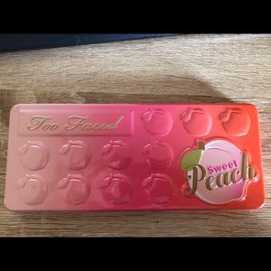 Too Faced Sweet Peach palette